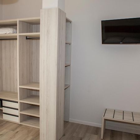 Hotel Benacus Torri Del Benaco Ngoại thất bức ảnh