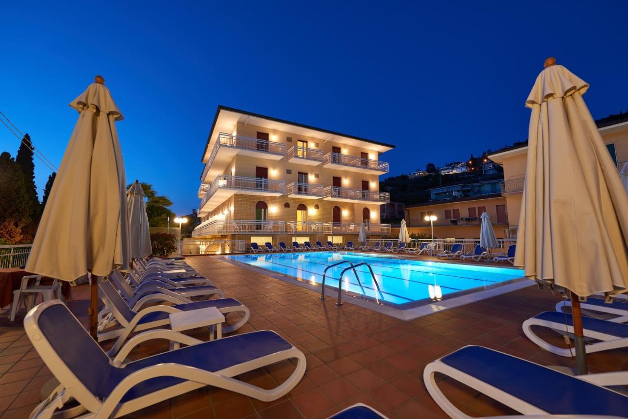 Hotel Benacus Torri Del Benaco Ngoại thất bức ảnh
